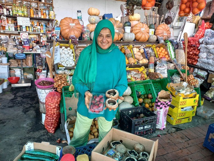 Longstanding family trade at Salt River Market